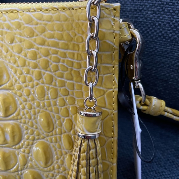 Brahmin | Sunflower Millie Wristlet - Picture 7 of 9